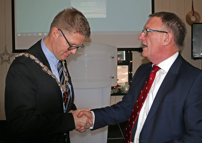 We have a deep and long lasting friendshop says Ken Pool, Head of Economic Development at Cardiff Council which is being thanked by Pål Kårbø.Photo: Bjarte Brask Eriksen
