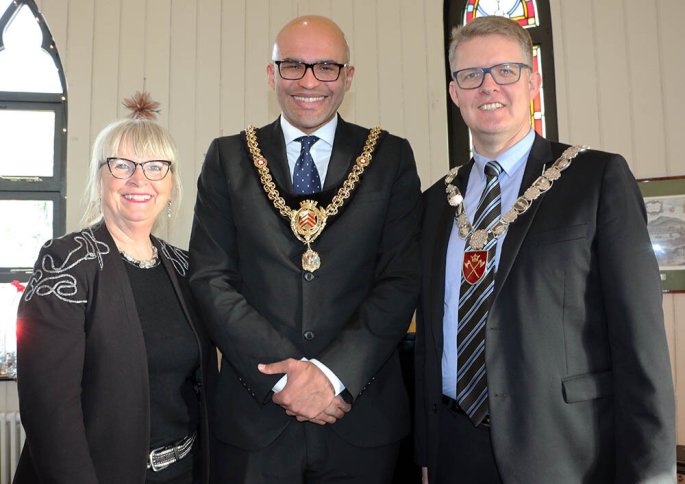 Good friends from across the North Sea : Right Honorable Lord Mayor of the City and County of Cardiff, Councillor Dan De’ath with former Mayor Torill Selsvold Nyborg og Norwegian Politician for the christian Democratic Party.Photo: Bjarte Brask Erik…