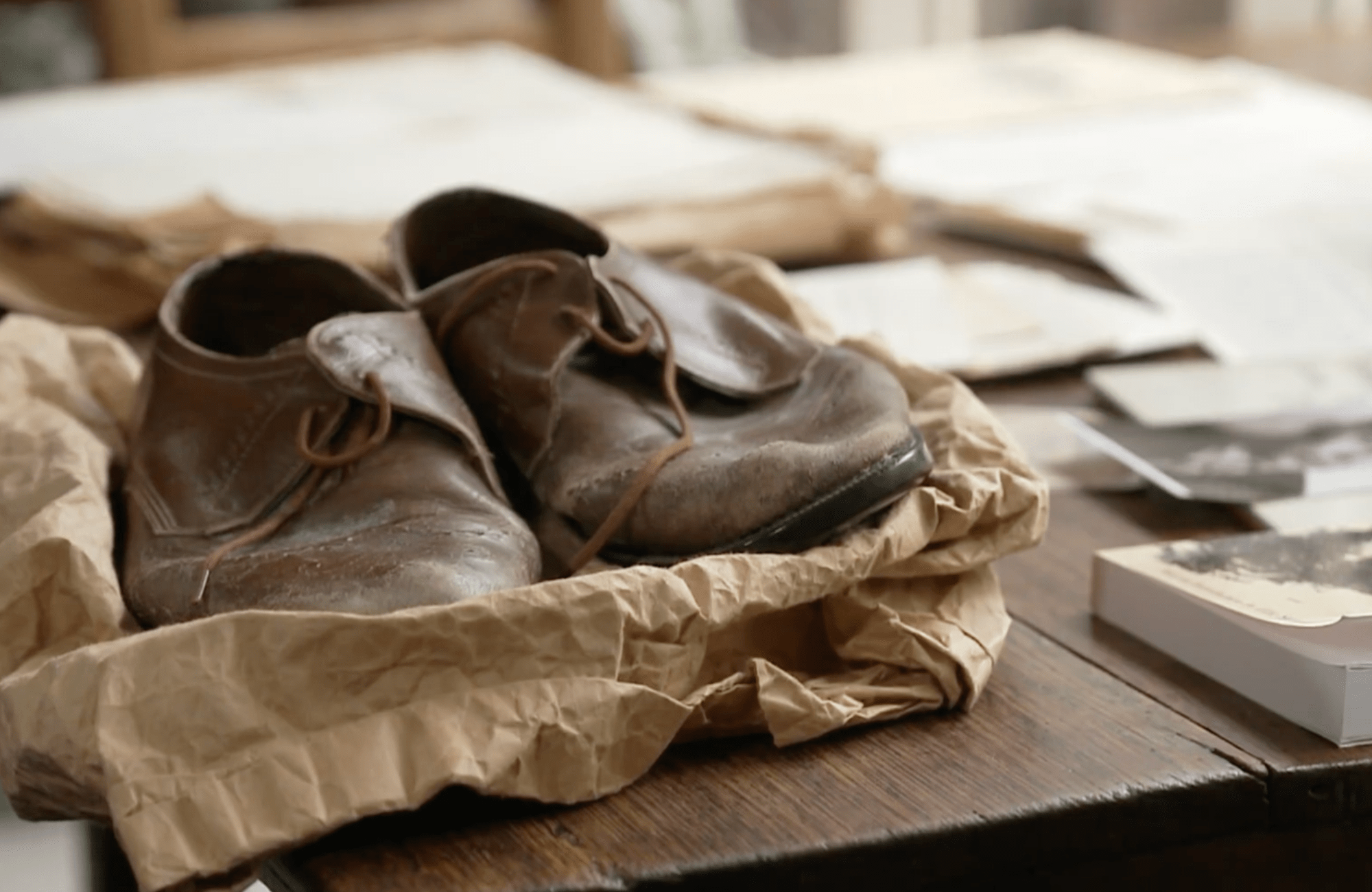 The dress shoes worn by Sven Sømme to make his escape from the Gestapo